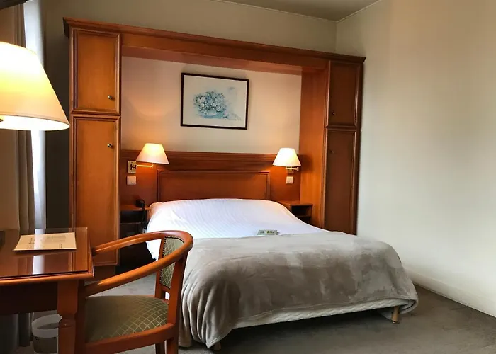 Logis Hotel-Restaurant Les Airelles