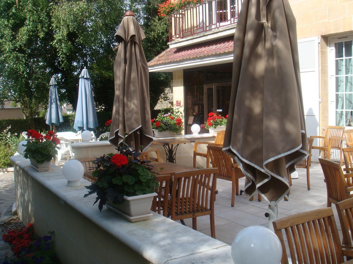 Hotel Logis Hotel-restaurant Les Airelles 2*